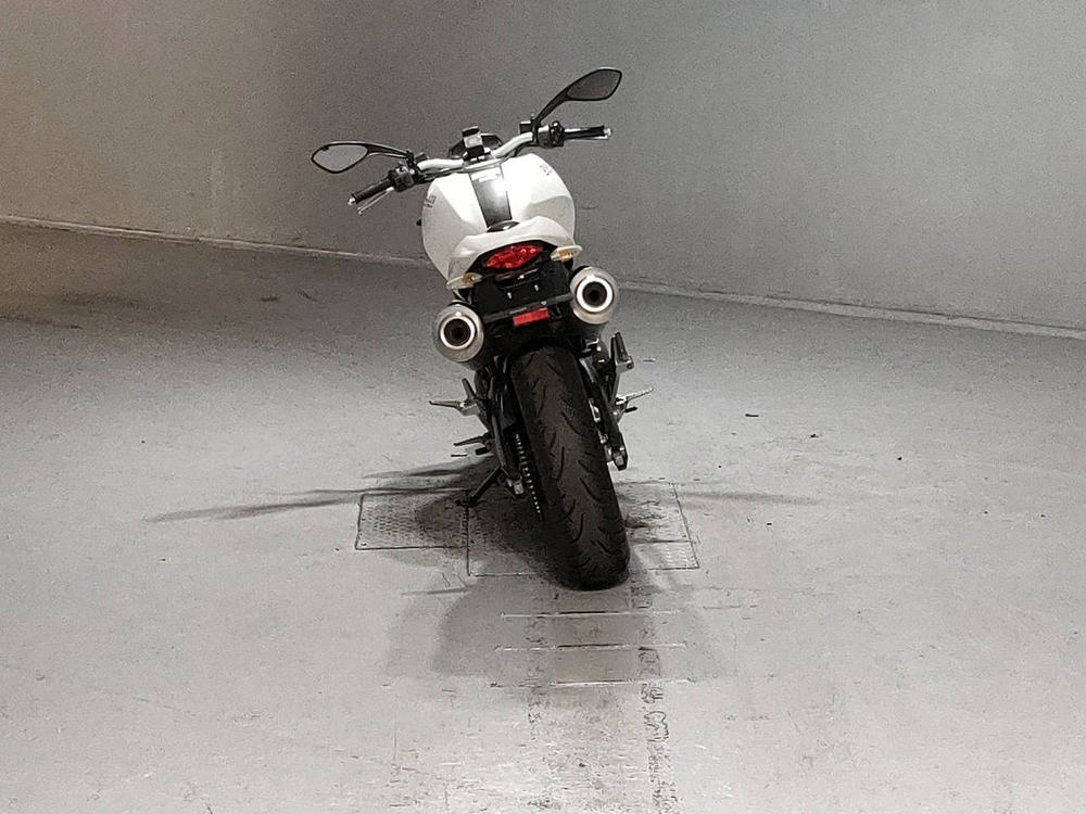 Ducati Monster 696 Plus 2013