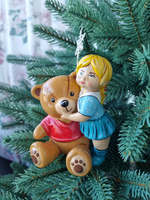 Кукла с мишкой