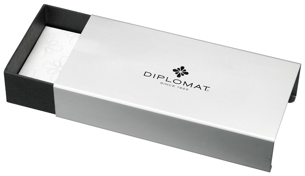 Перьевая ручка Diplomat Esteem matt chrome F (D20000284) 2