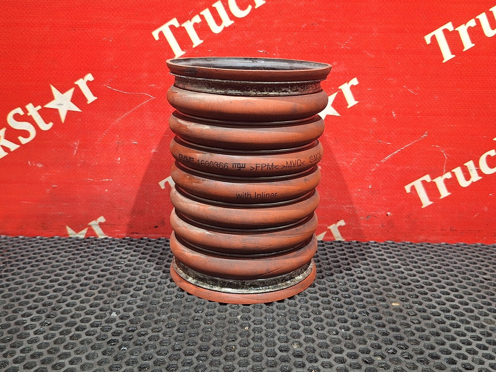 Патрубок интеркулера 2018г