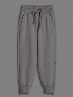 Спортивный костюм для девочки в школу