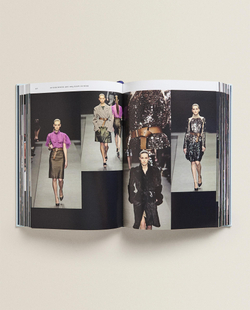 Prada Catwalk. Полная коллекция подиумных образов (на английском языке)