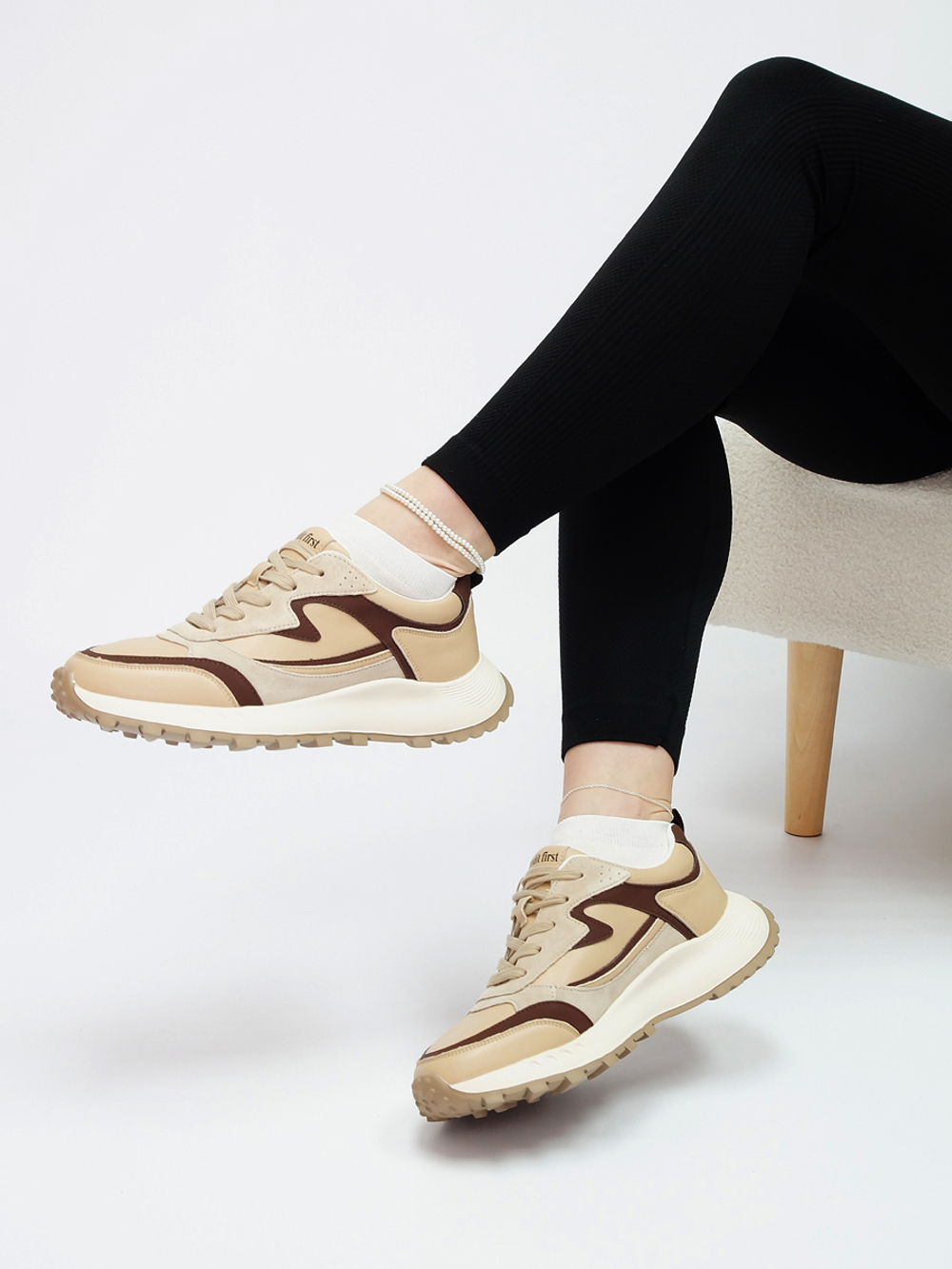 Кроссовки женские демисезонные