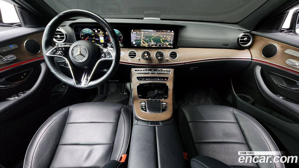 Mercedes-Benz E-Class W213 E250 Exclusive (12.2021)