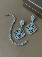 Серьги Boucheron