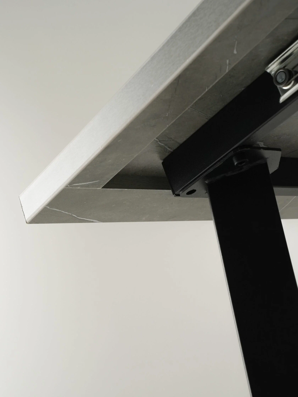 Стол "Рино" раздвижной