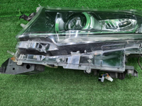 Битая Фара левая Toyota LC Prado 150 (2017-н.в.) LED