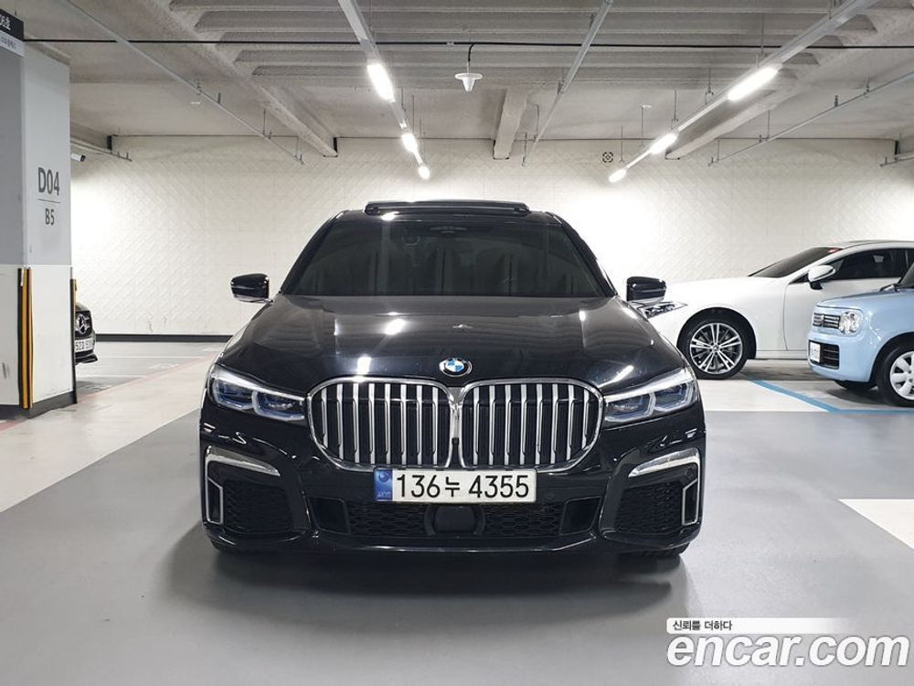BMW 7 Series (G11) 745Le i퍼포먼스 M Sports (05.2021)