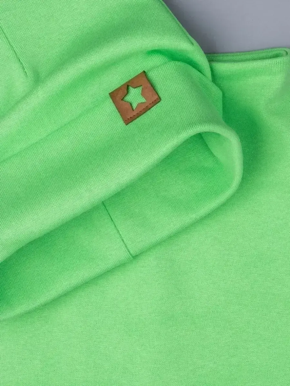 Шапка с ушками осенняя и снуд для детей