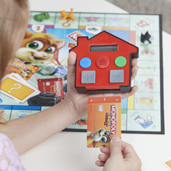 Hasbro: Игра настольная Монополия Джуниор с банковскими картами E1842 — Gaming Junior Monopoly Electronic Banking — Хасбро