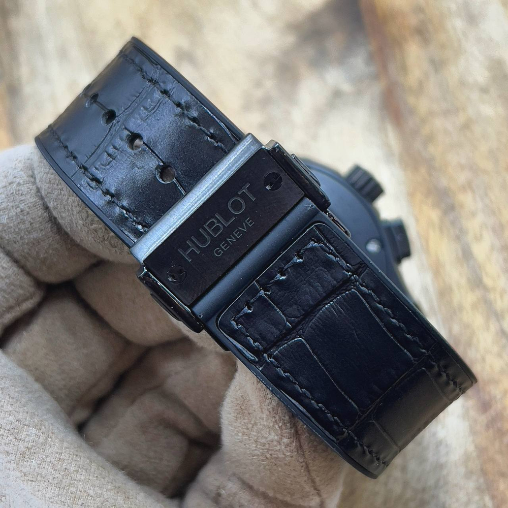 Часы Hublot