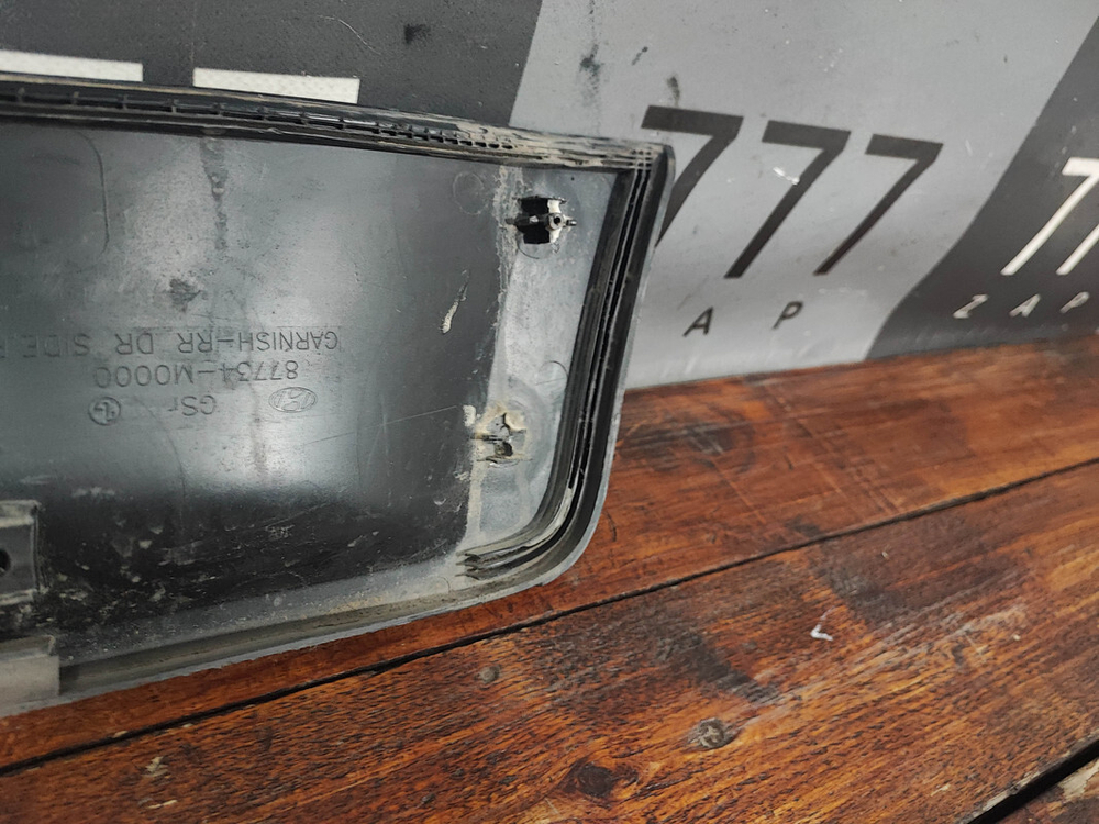 Накладка двери задней правой Hyundai Creta 1 (GS) 16-21 Б/У Оригинал 87734M0000