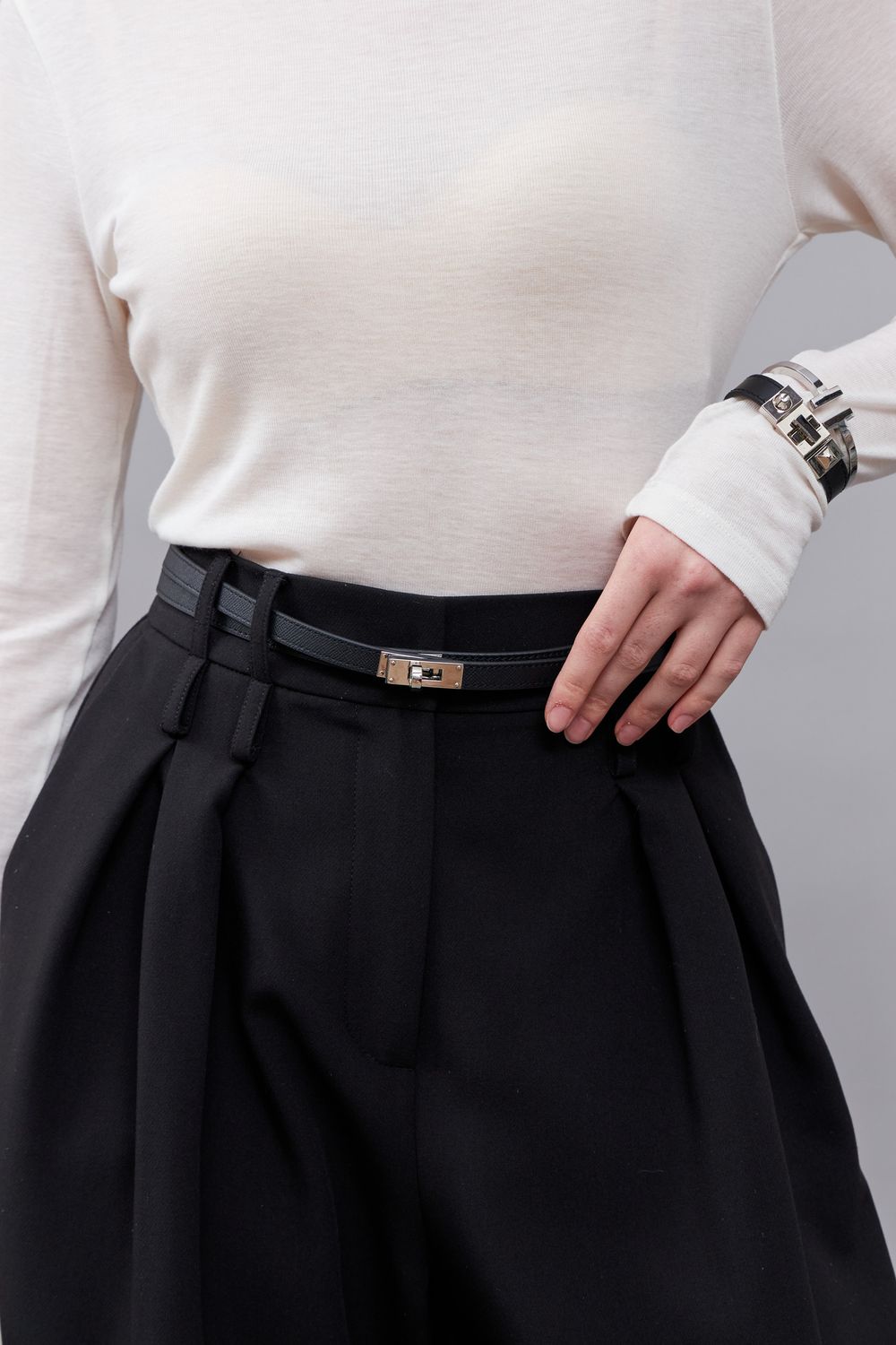 ТОНКИЙ РЕМЕНЬ В ДВА ОБОРОТА BLACK