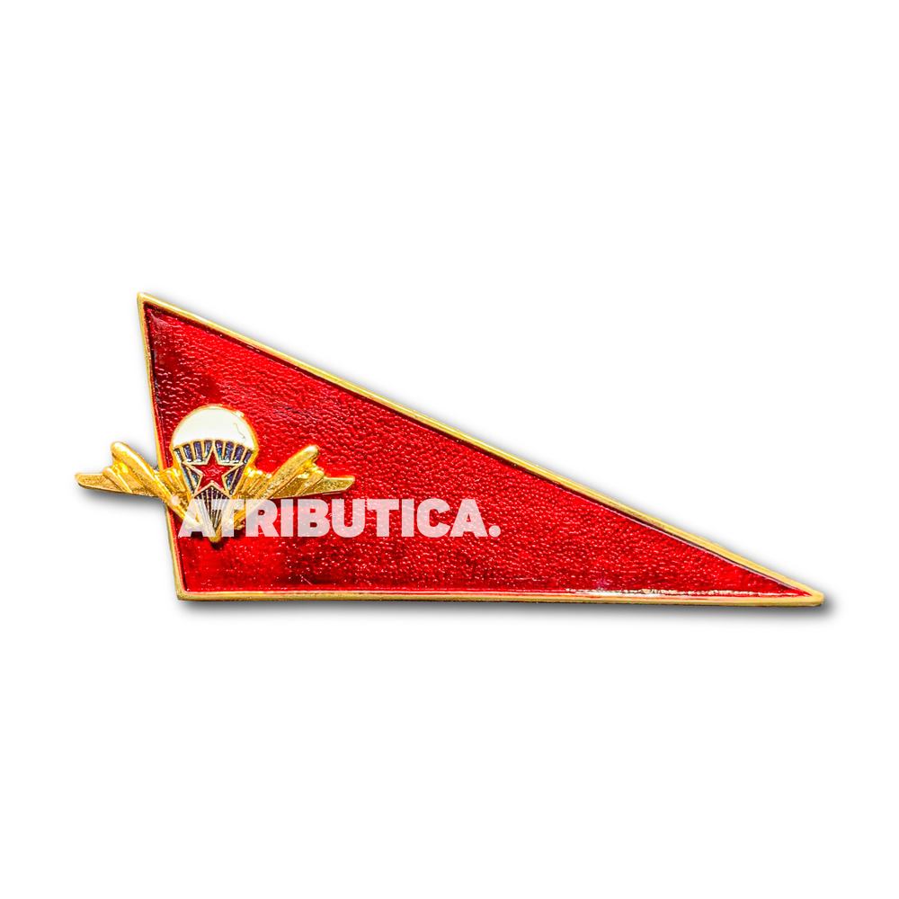 Эмблема ( Уголок Флажок ) ВДВ СССР На Пилотку ( Берет ) | ATRIBUTICASTORE.RU