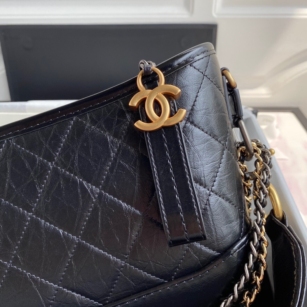 Chane1 Gabrielle Medium 24 cm