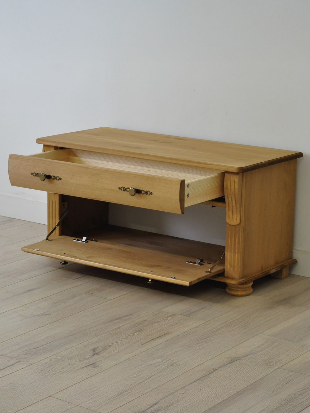 Скамья в прихожую Сюзанна из сосны, обувница