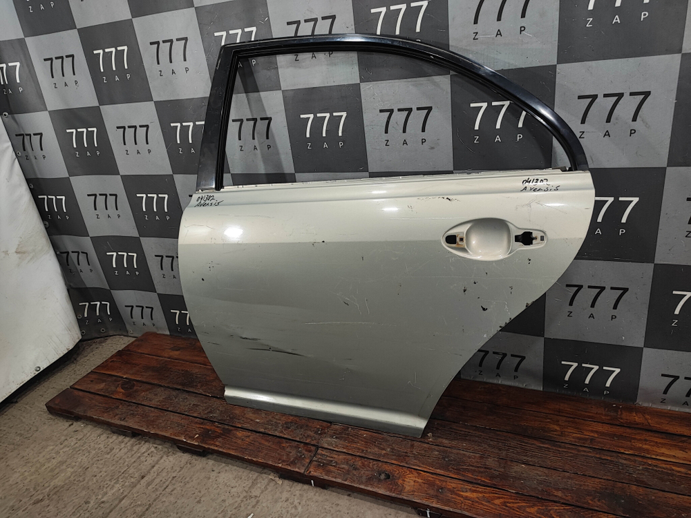 Дверь задняя левая Toyota Avensis 2 (T250) 03-08 Б/У Оригинал 6700405110