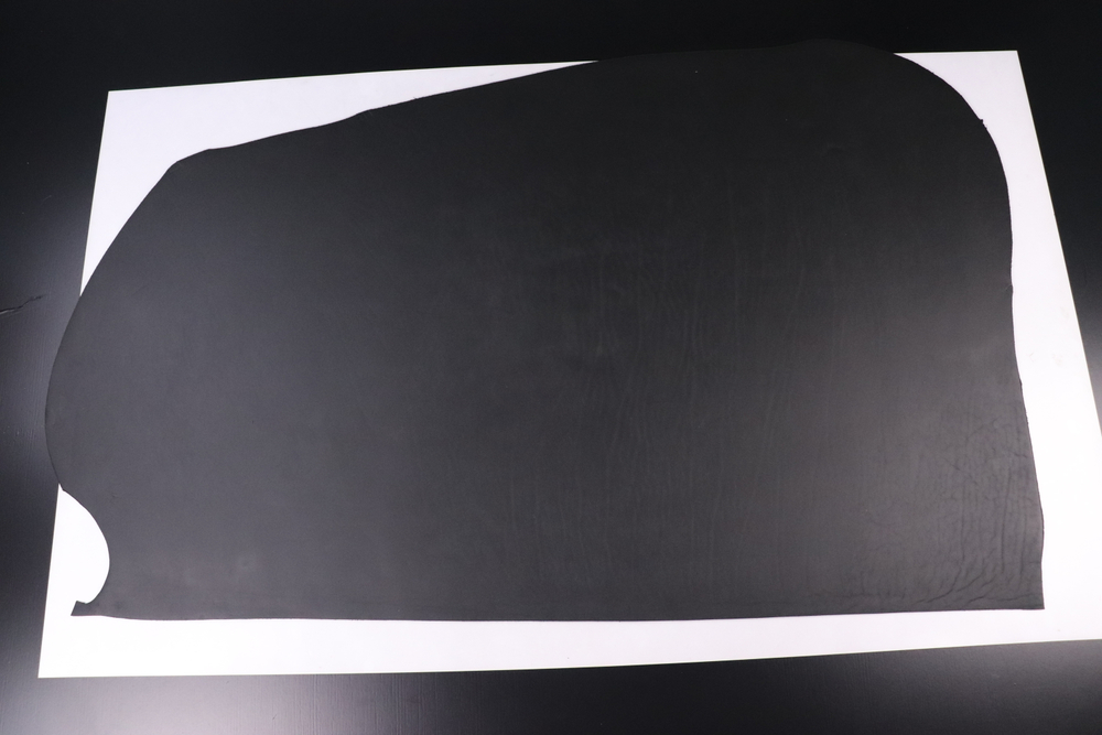 3,4-3,6 Кожа Гермес черный 85 дм² (КЛ)