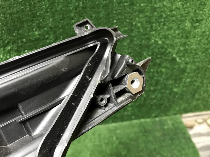 Корпус фары левый Lexus ES 7 (2018-н.в.)