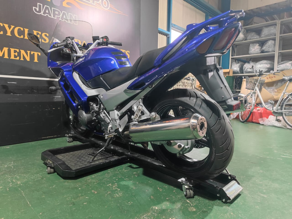 Yamaha FJR1300 2003