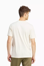 Футболка adidas Growth Badge Graphic