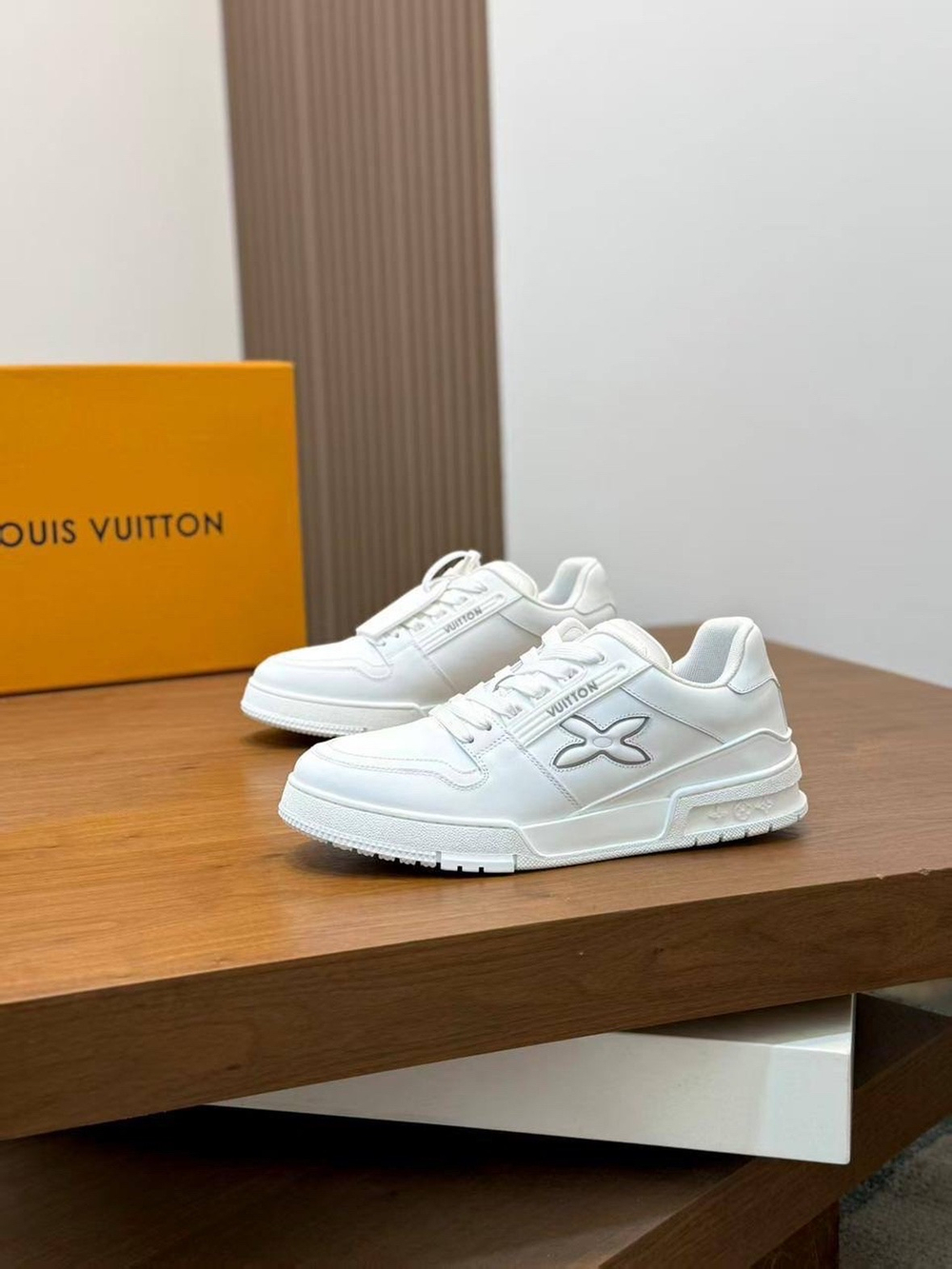 Кроссовки Louis Vuitton Trainer