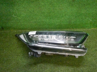 Фара правая Honda CR-V 5 (2016-н.в.) LED