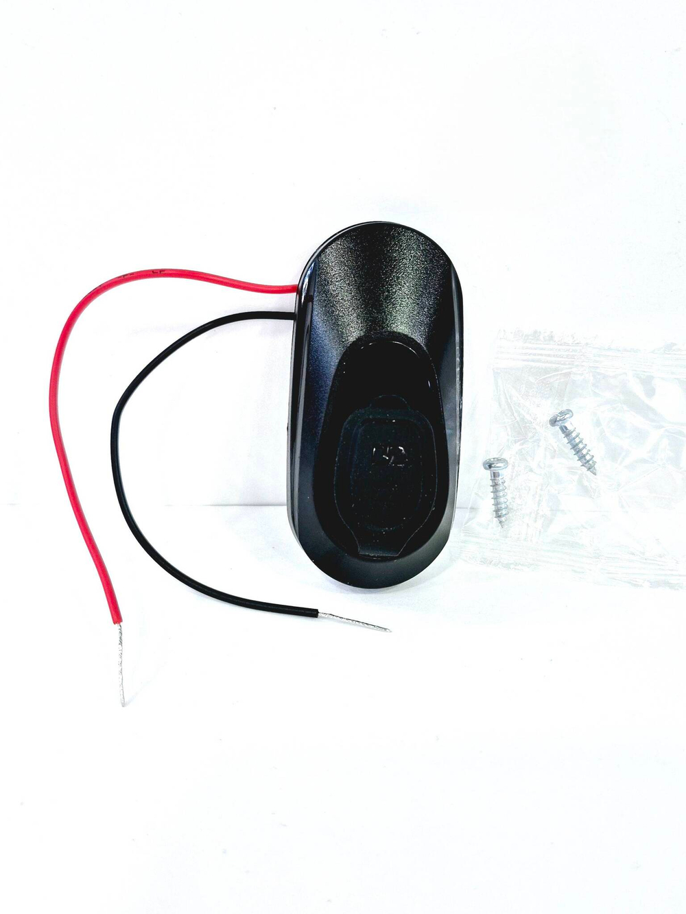 0202 / Встраиваемая розетка USB+Type-C BGT с двумя гнездами и возможностью крепления (1 шт.)