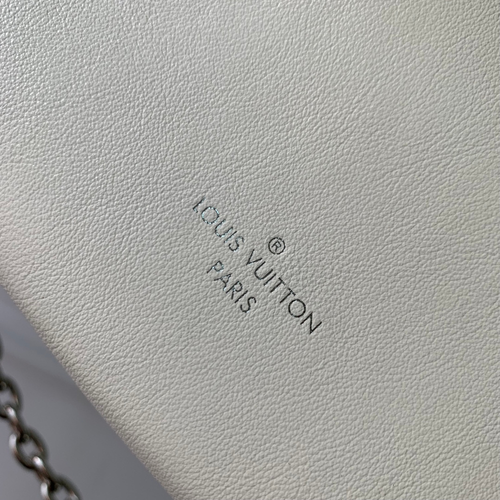 Louis Vuitton Slim Trunk