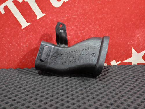 Воздуховод отопителя