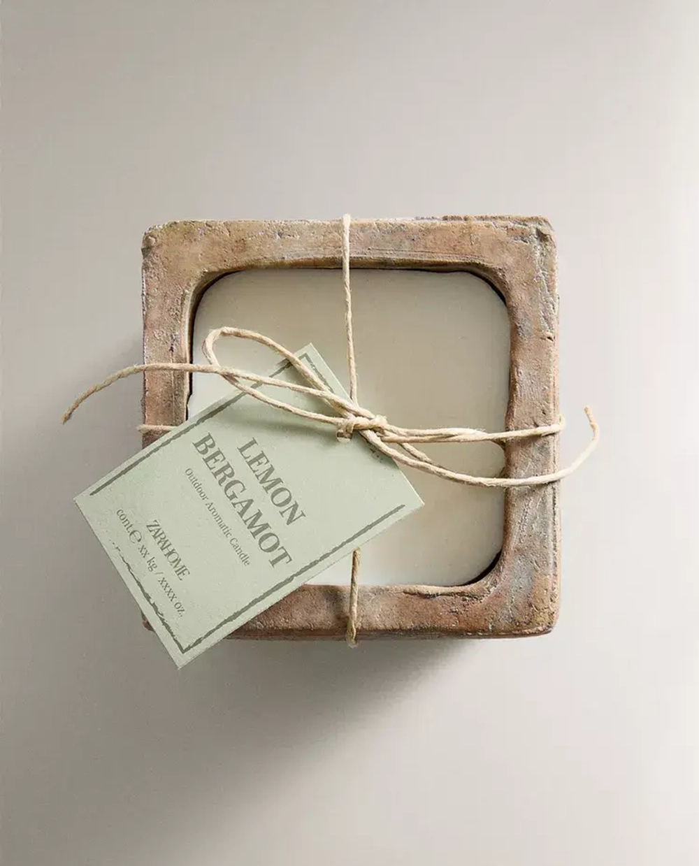 ZARA HOME АРОМАТИЧЕСКАЯ СВЕЧА LEMON BERGAMOT OUTDOOR