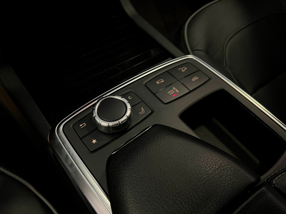 Mercedes-Benz M-Class, 2013 год