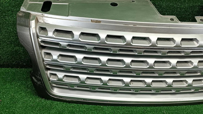 Решетка радиатора Range Rover Vogue 4 L405 (2012-2017)
