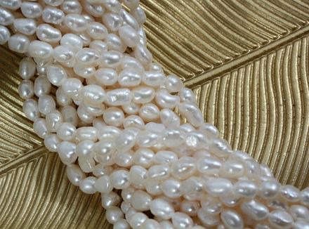 Жемчуг барочный 6мм, 4А