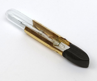 Лампа накаливания миниатюрная МН 6.3, по 10шт