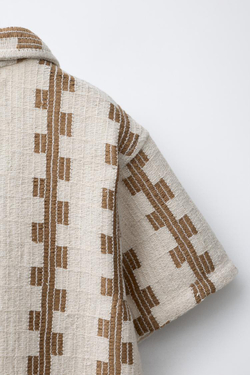 ZARA РУБАШКА С КОНТРАСТНЫМ ПРИНТОМ, СВЕТЛО-БЕЖЕВЫЙ