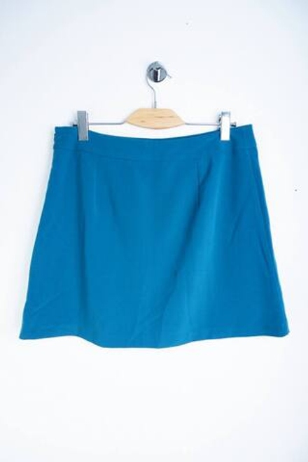 Юбка Incity практичная, визуально на 50 размер