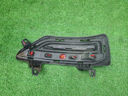 Накладка заднего бампера правая Kia Rio 4 X 20-22