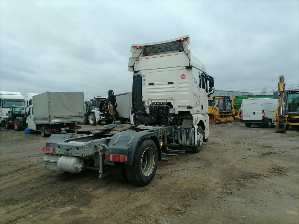 SITRAK C7H 4x2 Седельный тягач ZZ4186V361HE (Дизельный, 12,4 л, 480 л.с., МТ)