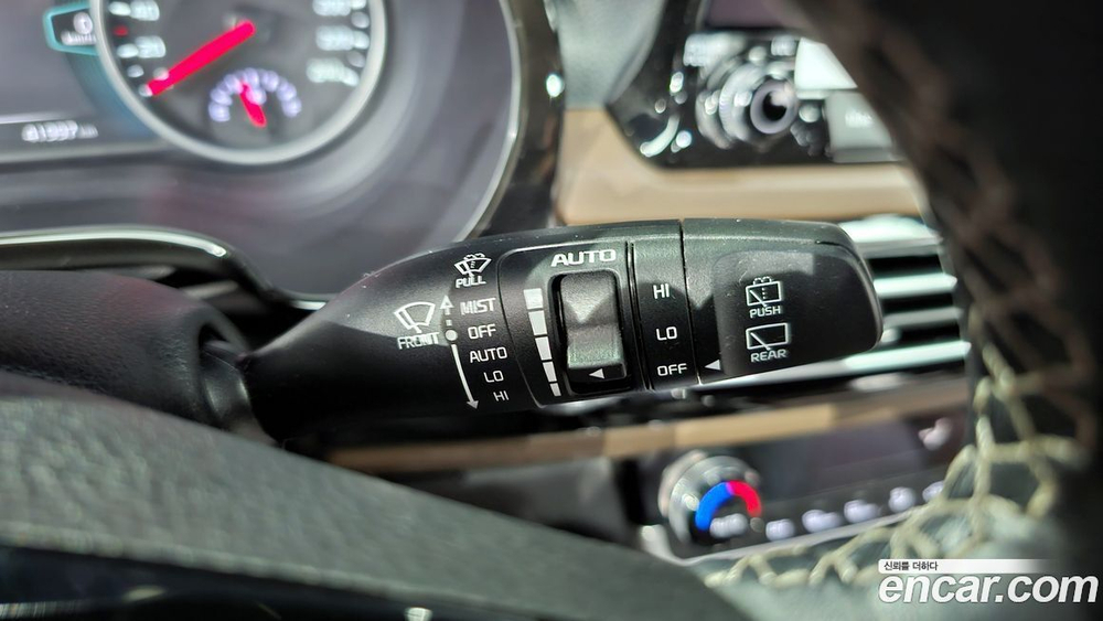 Kia Seltos Бензин 1.6 Turbo 4WD (01.2020)