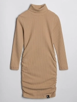 Платье-водолазка для девочки обтягивающее на осень