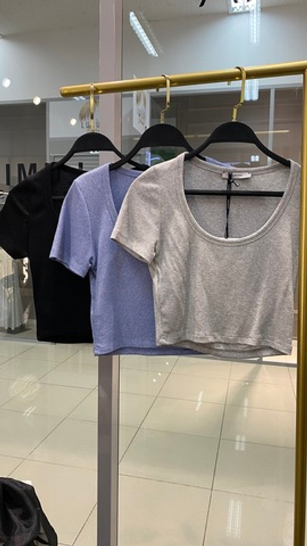 Топ Lumina с блестящими нитями