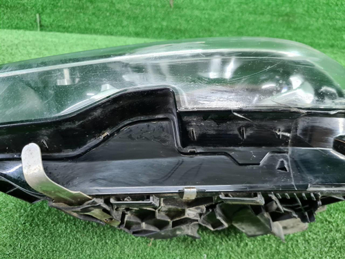 Фара левая BMW 3er G20 (2018-2022) LED