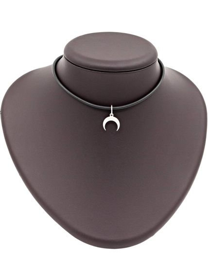 Фото подвески Лунница из серебра, вид на постаменте.