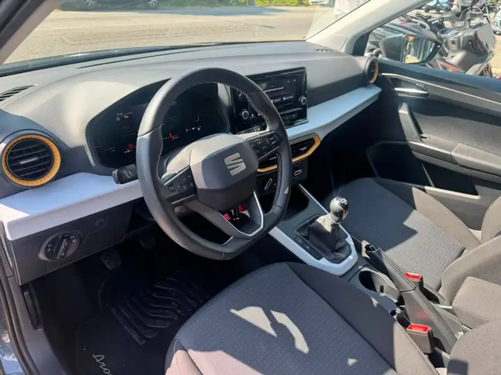 SEAT Arona FR