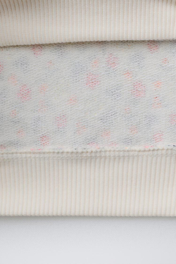 ZARA ТОЛСТОВКА С ЦВЕТОЧНЫМ ПРИНТОМ И НАДПИСЬЮ, РАЗНОЦВЕТНЫЙ