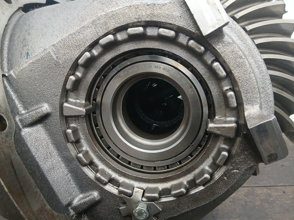 Редуктор заднего моста HL6/3 3.077 2019г.