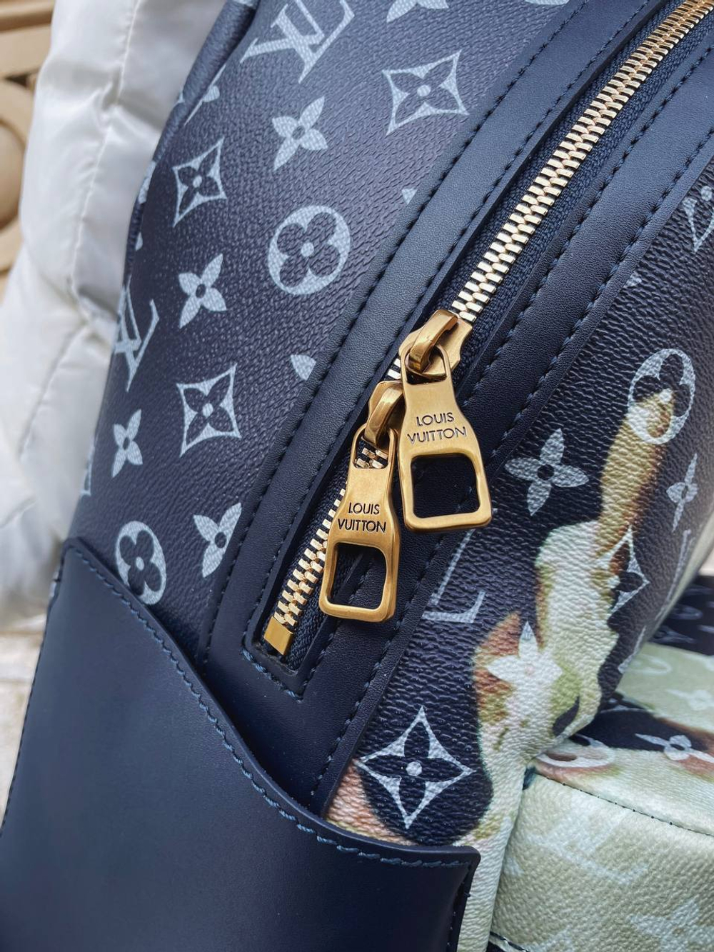 Louis Vuitton Discovery