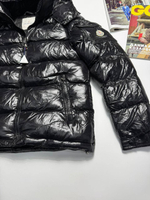 Пуховик Moncler
