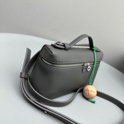 Loro Piana Extra Pocket L19